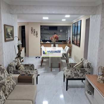 Apartamento em Mongaguá, bairro Centro