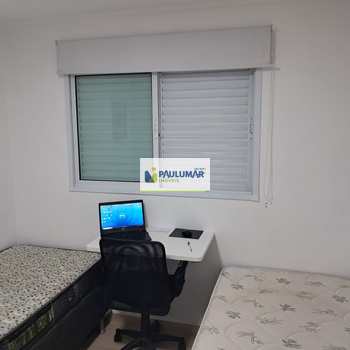Apartamento em Mongaguá, bairro Centro