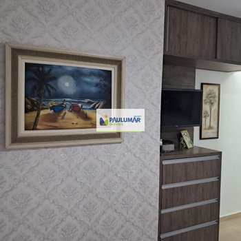 Apartamento em Mongaguá, bairro Centro