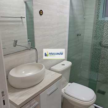 Apartamento em Mongaguá, bairro Centro