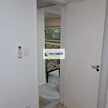 Apartamento em Mongaguá, bairro Centro