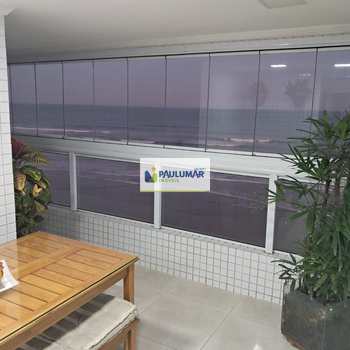 Apartamento em Mongaguá, bairro Centro
