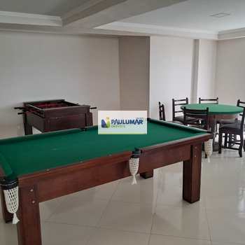 Apartamento em Mongaguá, bairro Centro