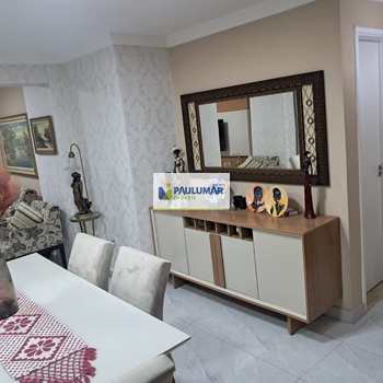 Apartamento em Mongaguá, bairro Centro