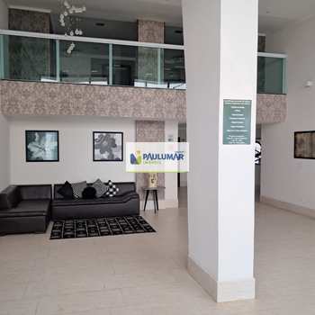 Apartamento em Mongaguá, bairro Centro