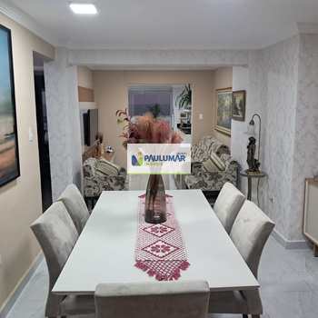 Apartamento em Mongaguá, bairro Centro