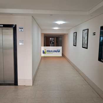 Apartamento em Mongaguá, bairro Centro