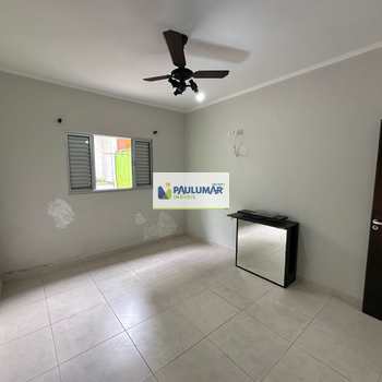 Casa em Mongaguá, bairro Pedreira