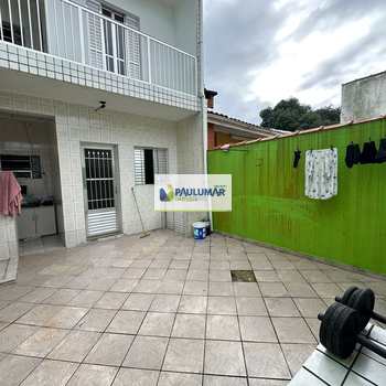 Casa em Mongaguá, bairro Pedreira