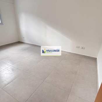 Apartamento em Mongaguá, bairro Centro