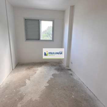 Apartamento em Mongaguá, bairro Centro