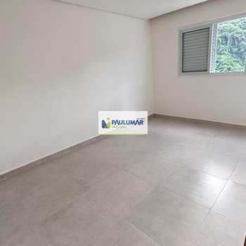 Apartamento em Mongaguá, bairro Centro