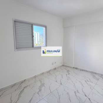 Apartamento em Mongaguá, bairro Centro
