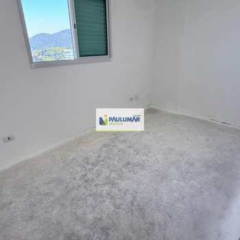 Apartamento em Mongaguá, bairro Centro