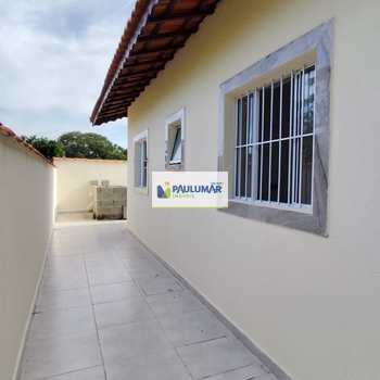 Casa em Itanhaém, bairro Jardim Diplomata