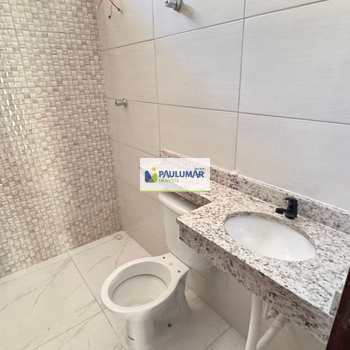Casa em Mongaguá, bairro Jussara
