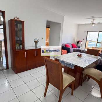 Apartamento em Mongaguá, bairro Centro