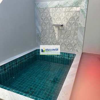 Casa em Mongaguá, bairro Jardim Praia Grande