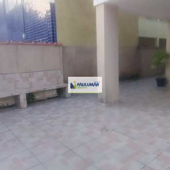 Apartamento em Mongaguá, bairro Centro