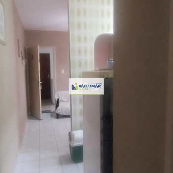Apartamento em Mongaguá, bairro Centro