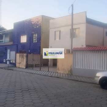 Apartamento em Mongaguá, bairro Centro