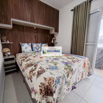 Apartamento em Praia Grande, bairro Ocian