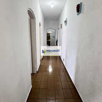 Casa em Mongaguá, bairro Jardim Praia Grande