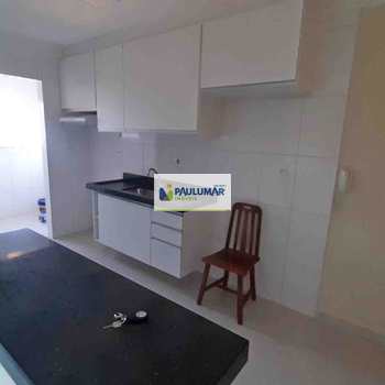 Apartamento em Praia Grande, bairro Caiçara