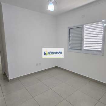 Casa em Praia Grande, bairro Caiçara