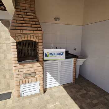Casa em Praia Grande, bairro Caiçara