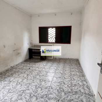 Casa em Mongaguá, bairro Jardim Marina