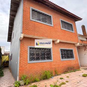 Casa em Mongaguá, bairro Jardim Marina