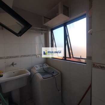 Apartamento em Mongaguá, bairro Jardim Praia Grande