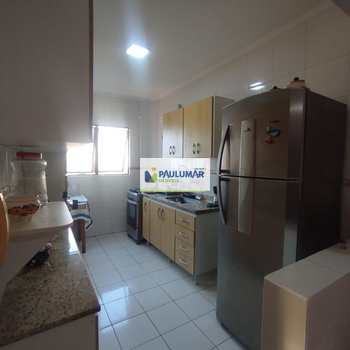Apartamento em Mongaguá, bairro Jardim Praia Grande