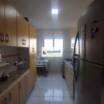 Apartamento em Mongaguá, bairro Jardim Praia Grande