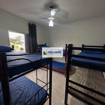 Apartamento em Mongaguá, bairro Vila Atlântica
