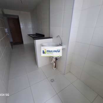Apartamento em Mongaguá, bairro Centro