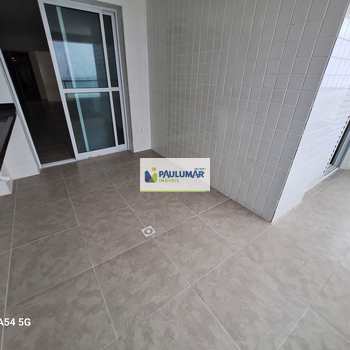 Apartamento em Mongaguá, bairro Centro