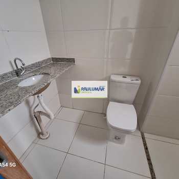 Apartamento em Mongaguá, bairro Centro