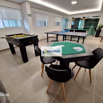 Apartamento em Mongaguá, bairro Centro