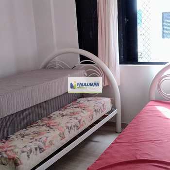 Apartamento em Mongaguá, bairro Jardim Marina
