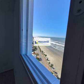 Apartamento em Mongaguá, bairro Centro