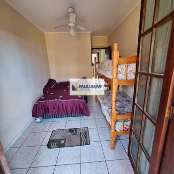 Apartamento em Mongaguá, bairro Vila Atlântica