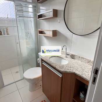 Apartamento em Mongaguá, bairro Vila São Paulo