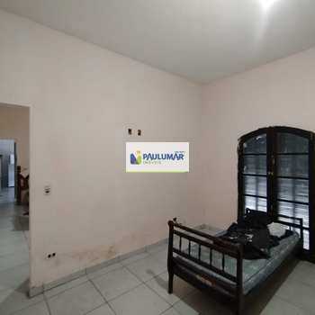 Casa em Praia Grande, bairro Jd. Solemar II