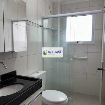 Apartamento em Praia Grande, bairro Tupi