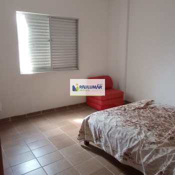 Apartamento em Mongaguá, bairro Centro