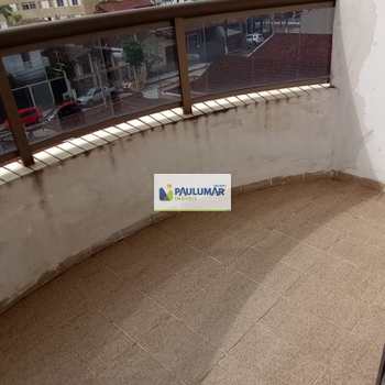 Apartamento em Mongaguá, bairro Centro