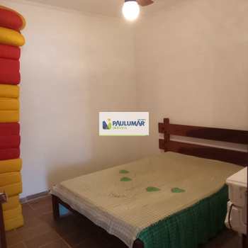 Apartamento em Mongaguá, bairro Centro