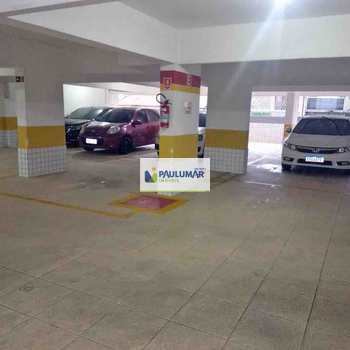 Apartamento em Praia Grande, bairro Ocian